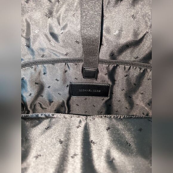Michael Kors men's backpack - Picture 6 of 13